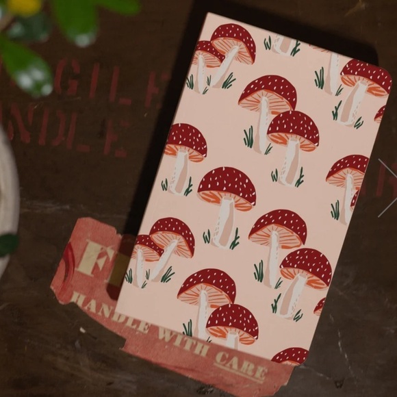 Denik Peach Mushrooms Classic Layflat Lined Notebook, NWOT, For Bundles Only - Picture 2 of 8